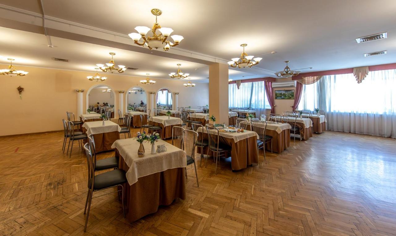 Біла Акація أوديسا المظهر الخارجي الصورة